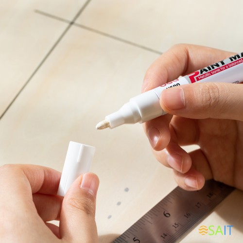 Маркер краска Deli EU500-WH 2мм пулевидный пиш. наконечник белый