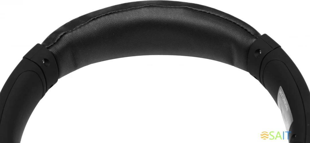 Гарнитура накладные Hyundai H-HP101 черный беспроводные bluetooth оголовье