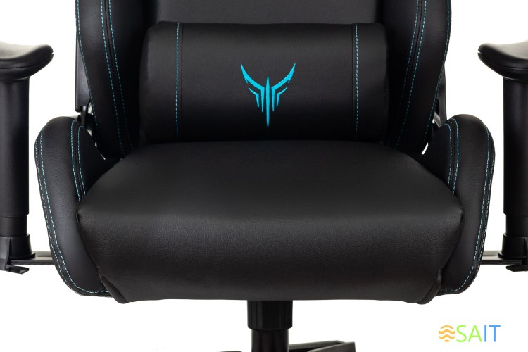 Кресло игровое Knight Outrid Smile черный эко.кожа с подголов. крестов. пластик