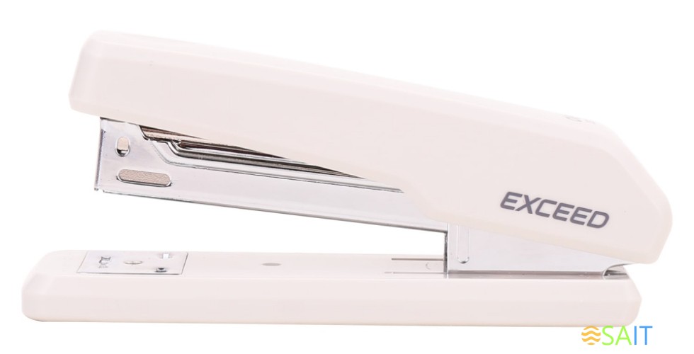 Степлер Deli E0300WHITE Exceed 24/6 26/6 (25листов) белый 100скоб металл/пластик коробка