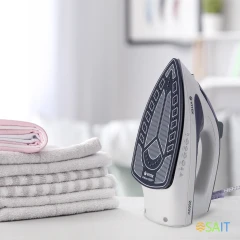 Утюг Vitek VT-8356 2600Вт белый/серый