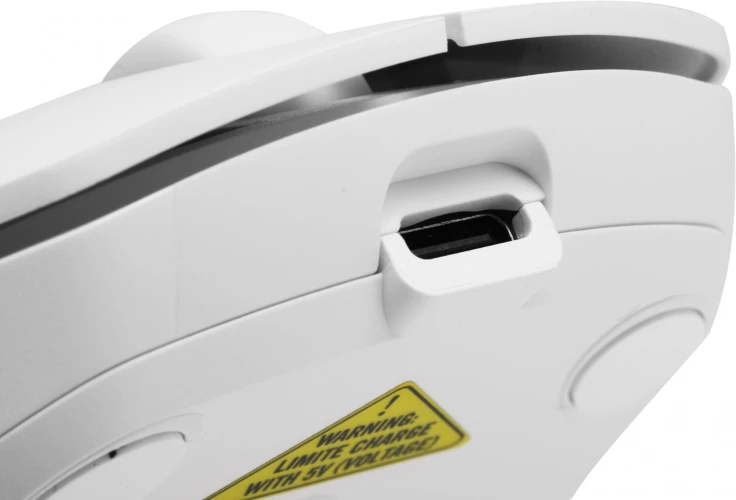 Мышь A4Tech Fstyler FG16CS Air белый оптическая 2000dpi silent беспров. USB для ноутбука 4but (FG16CS AIR WHITE)