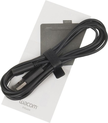 Графический планшет Wacom Intuos S CTL-4100WLK-N Bluetooth/USB черный