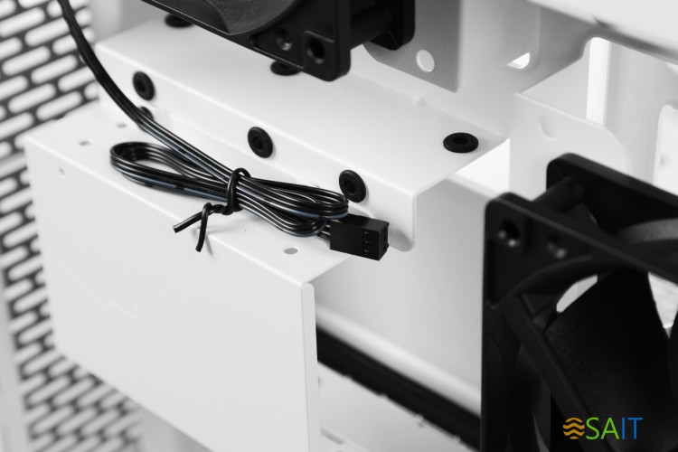 Корпус Thermaltake The Tower 500 белый без БП E-ATX 9x120mm 3x140mm 4xUSB3.0 audio bott PSU