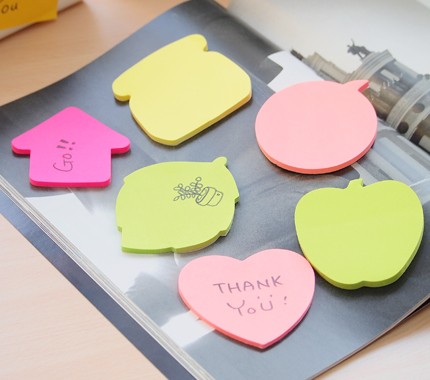 Блок самоклеящийся бумажный Stick`n 21448 70x70мм 50лист. 70г/м2 неон розовый вырубной "сердце" европодвес