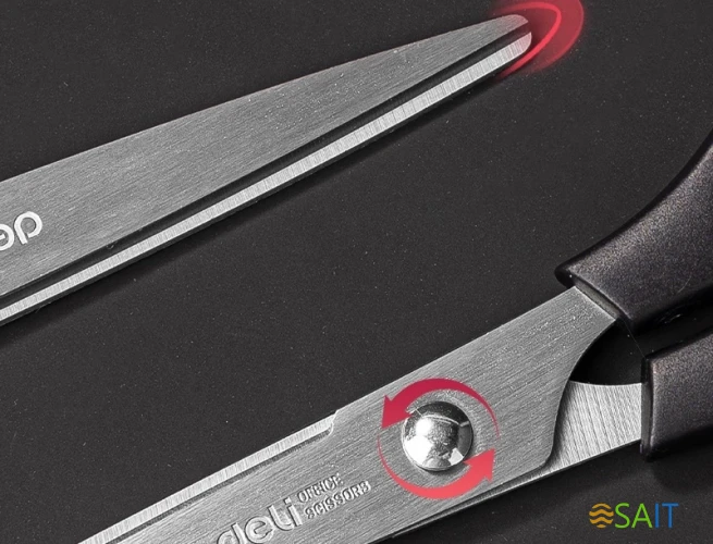 Ножницы Deli EM600 офисные 170мм ручки пластиковые сталь ассорти чехол с европод.