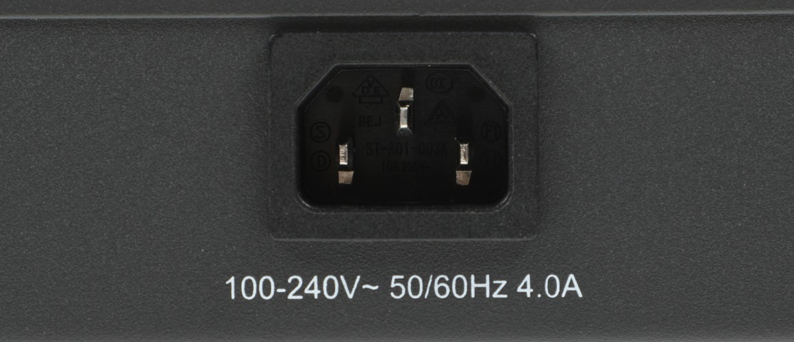 Коммутатор TP-Link SG2428P (L2+) 24x1Гбит/с 4SFP 24PoE+ 250W управляемый