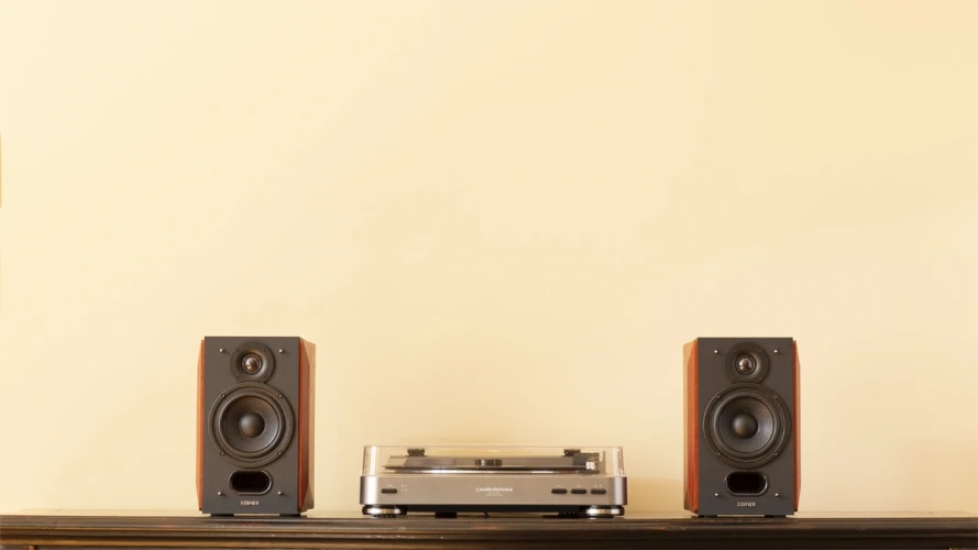 Колонки Edifier P17 2.0 коричневый 20Вт