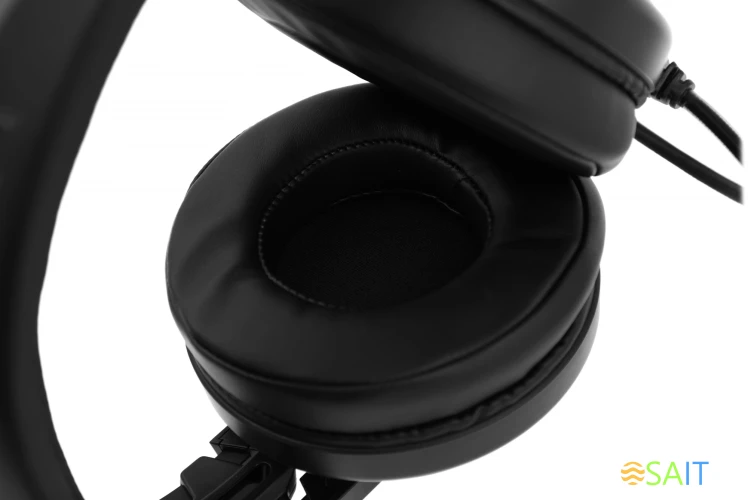 Наушники с микрофоном A4Tech Bloody G528C черный 2м мониторные USB оголовье (G528C)