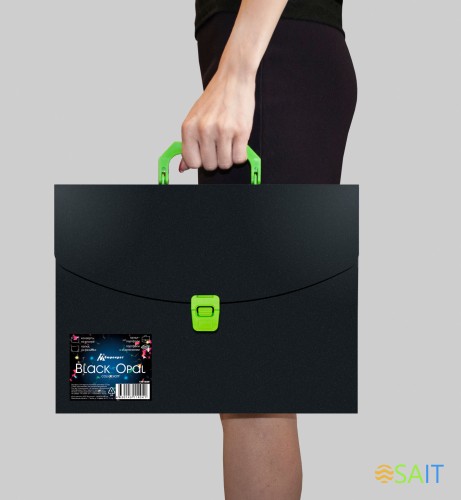 Портфель Бюрократ Black Opal BLPP01LETT 1 отдел. A4 пластик 0.7мм черный/салатовый