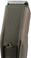 Триммер Vitek Safari VT-2564 разноцветный 5Вт (насадок в компл:1шт)