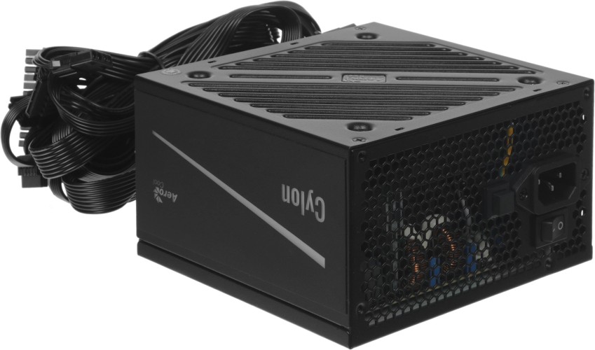 Блок питания Aerocool ATX 700W CYLON 700 80+ (20+4pin) APFC 120mm fan color 5xSATA RTL