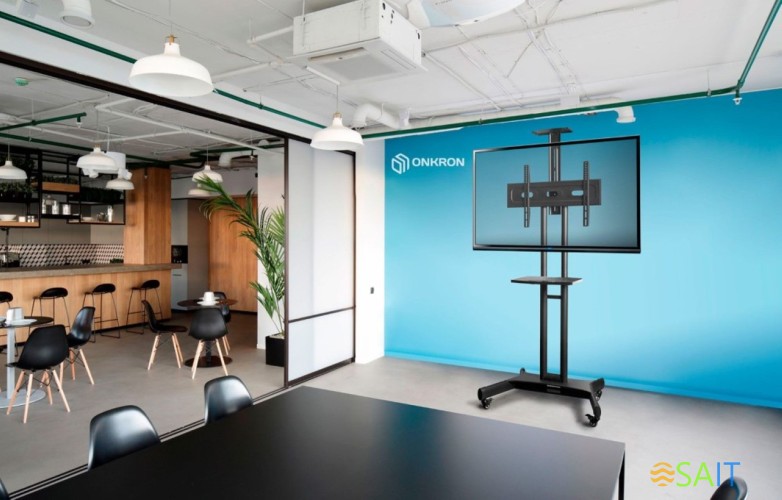 Подставка для телевизора Onkron TS1551 черный 40"-70" макс.60.5кг напольный мобильный