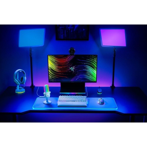 Микрофон Razer Seiren V3 Chroma - White Razer Seiren V3 Chroma - White RZ19-05060200-R3M1