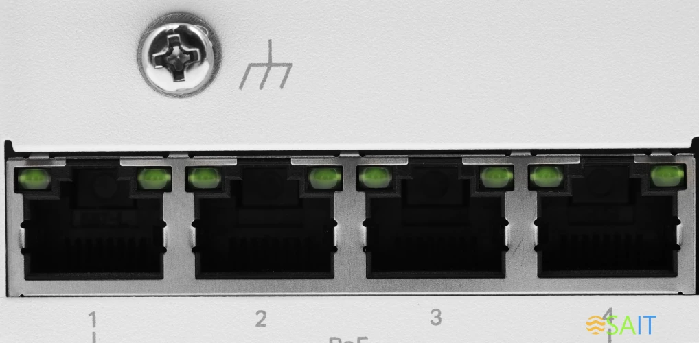 Видеорегистратор TP-Link NVR VIGI NVR1104H-4P