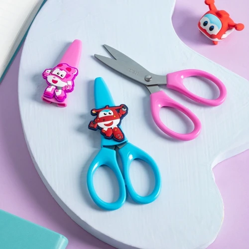 Ножницы Deli EM700 детские 130мм ручки пластиковые симмет. сталь ассорти