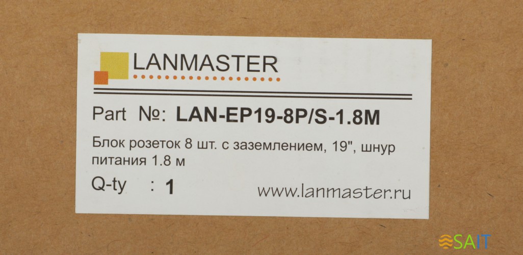 Блок распределения питания Lanmaster LAN-EP19-8P/S-1.8M гор.размещ. 8xSchuko базовые 10A C14 1.8м