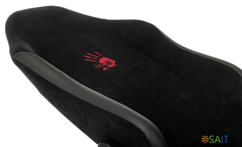 Кресло игровое A4Tech Bloody GC-450 черный текстиль/эко.кожа с подголов. крестов. металл черный