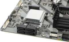 Материнская плата Gigabyte B860M D3HP Soc-1851 Intel B860 4xDDR5 mATX AC`97 8ch(7.1) GbLAN RAID+HDMI+DP