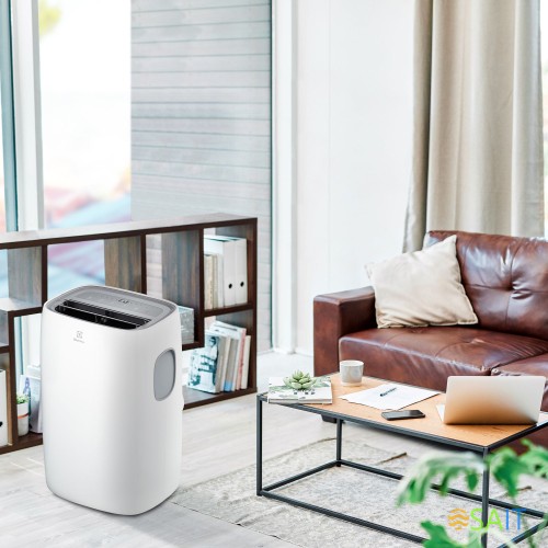 Кондиционер мобильный Electrolux Loft EACM-13 CL/N3 белый площ.32м2