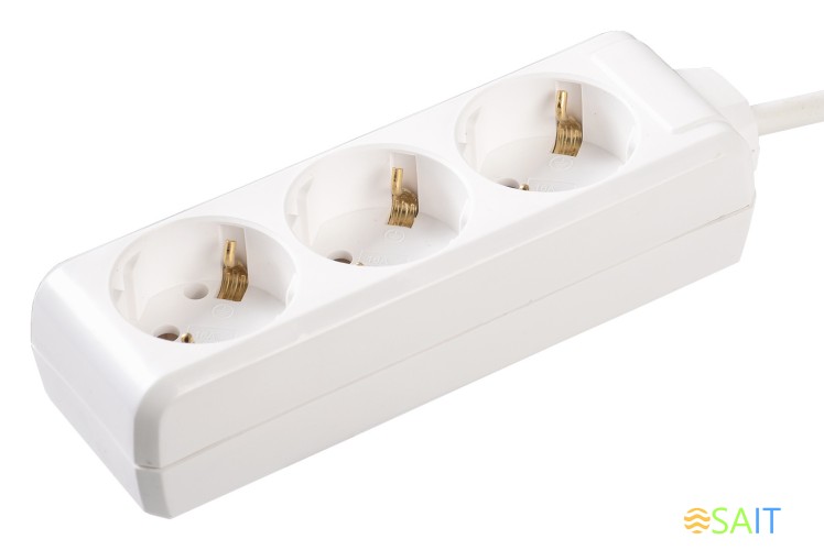 Сетевой удлинитель IEK У03 3м (3 розетки) белый (пакет ПЭ)