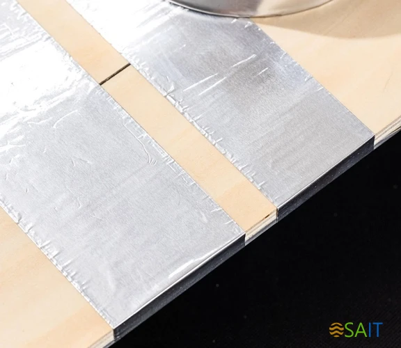 Клейкая лента Deli EA651 серебристый шир.60мм дл.10м 100мкр