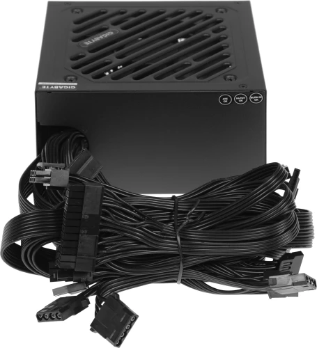 Блок питания Gigabyte ATX 650W GP-P650SS 80+ silver (20+4pin) APFC 120mm fan 5xSATA RTL