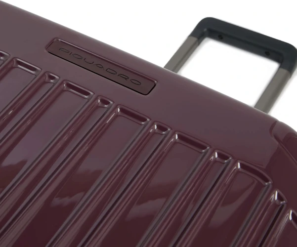 Чемодан Piquadro PQ LIGHT (BV6394PQL/BO) 51x75x31см 106л. 4.26кг. поликарбонат бургунди