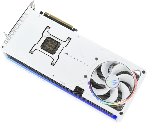 Видеокарта Asus PCI-E 5.0 ROG-ASTRAL-RTX5090-O32G-WHITE NVIDIA GeForce RTX 5090 32Gb 512bit GDDR7 2580/28000 HDMIx2 DPx3 HDCP Ret