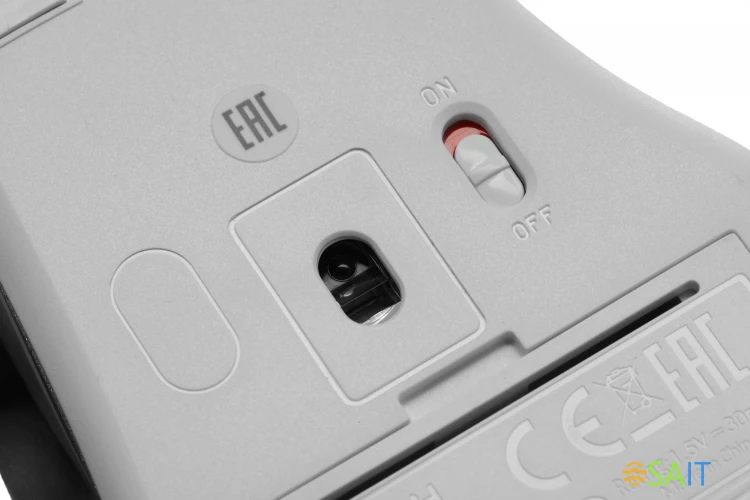 Мышь A4Tech Fstyler FG35S серебристый/белый оптическая 2000dpi silent беспров. USB 5but (FG35S USB SILVER)