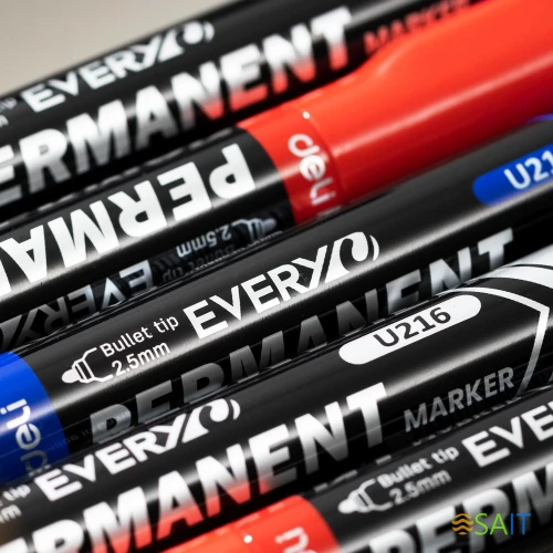 Маркер перманентный Deli EU216-RD Everyu круг. пулевидный пиш. наконечник 2.5мм заправляемый красный