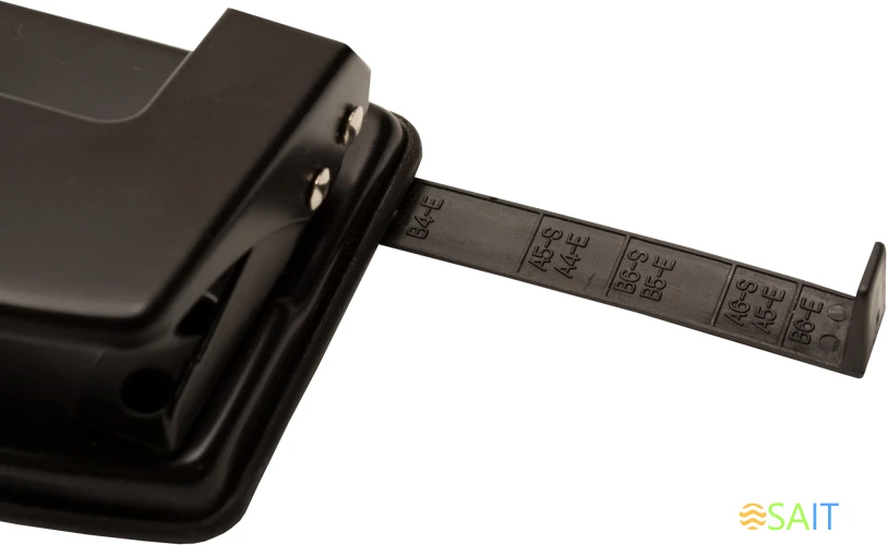 Дырокол Silwerhof Daily макс.:20лист. металл черный отв.:2 с линейкой