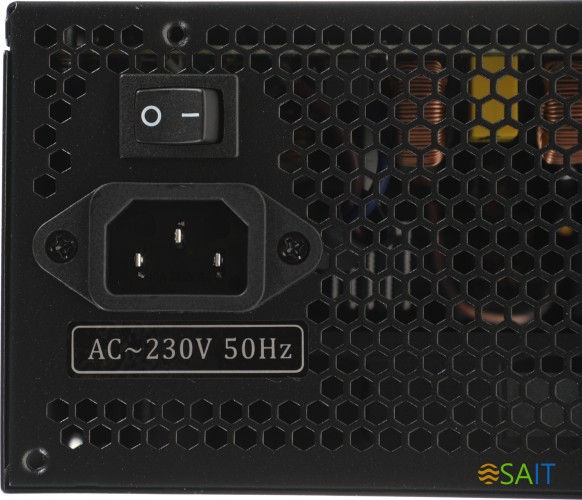 Блок питания Accord ATX 600W ACC-600W-12 (20+4pin) 120mm fan 4xSATA