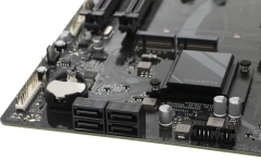 Материнская плата Gigabyte Z790 EAGLE AX Soc-1700 Intel Z790 4xDDR5 ATX AC`97 8ch(7.1) 2.5Gg RAID+HDMI+DP