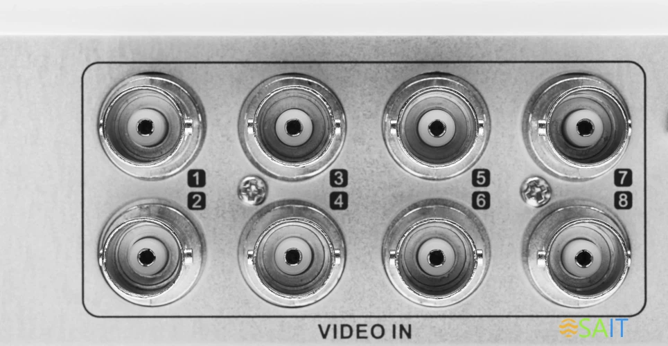 Видеорегистратор HiWatch DS-H108GA