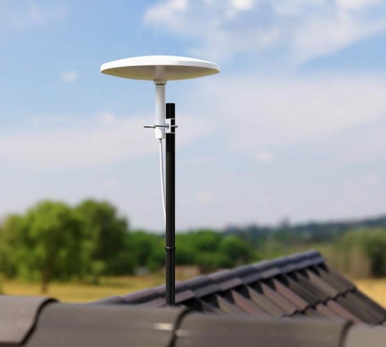 Антенна телевизионная Рэмо BAS-1118-DX Omni Digital 35дБ активная белый каб.:5м