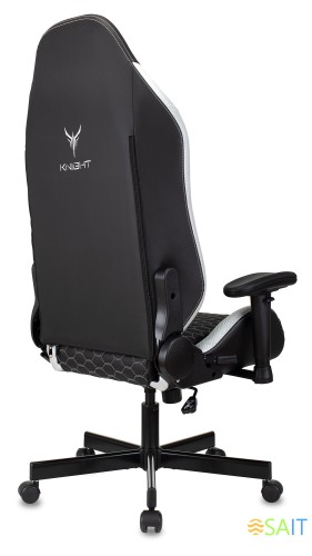 Кресло игровое Knight Neon черный/серебряный соты эко.кожа с подголов. крестов. металл