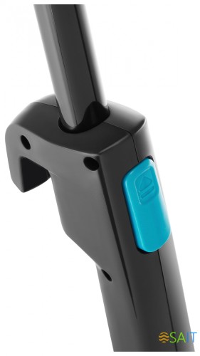 Пылесос ручной Starwind SCH1550 800Вт черный