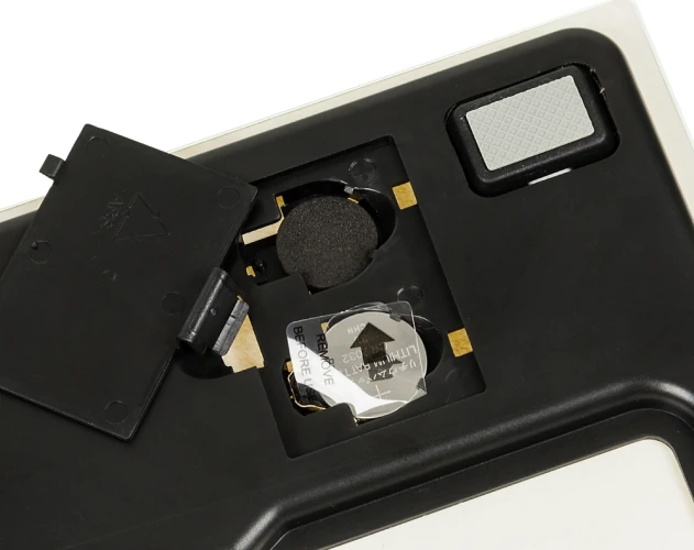 Весы напольные электронные Starwind SSP2359 макс.180кг рисунок