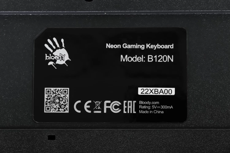 Клавиатура A4Tech Bloody B120N черный USB Multimedia for gamer LED (подставка для запястий) (B120N)