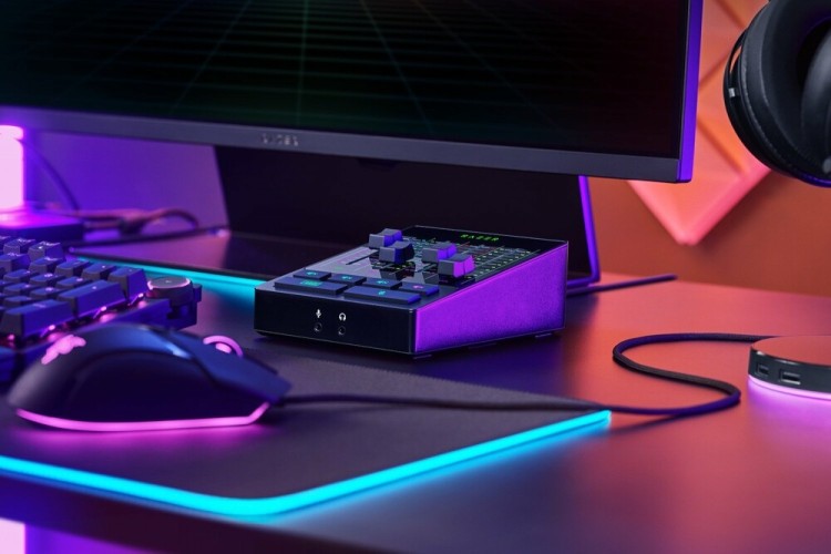 Микшерный пульт Razer Audio Mixer Razer Audio Mixer RZ19-03860100-R3M1