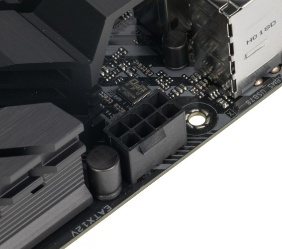 Материнская плата Asus TUF GAMING B550M-PLUS Soc-AM4 AMD B550 4xDDR4 mATX AC`97 8ch(7.1) 2.5Gg RAID+HDMI+DP