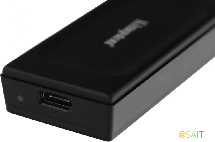 Накопитель SSD Kingston USB-C 2TB SXS1000/2000G XS1000 1.8" черный
