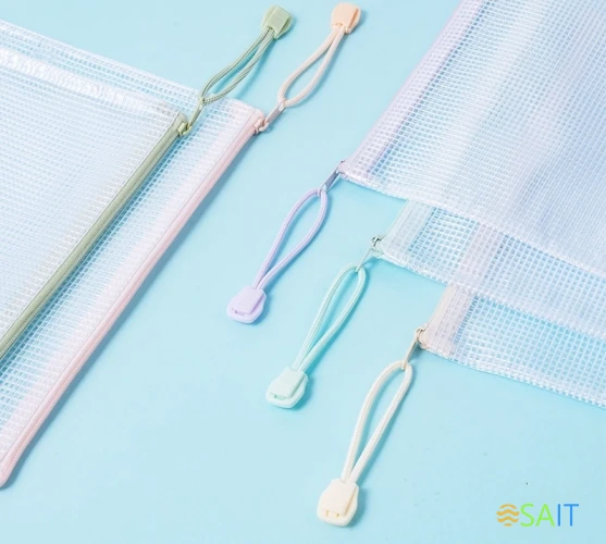 Папка на молнии ZIP Deli Colorful EF281 A5 ПВХ 0.23мм ассорти цвет молнии ассорти