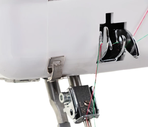 Оверлок Comfort 110