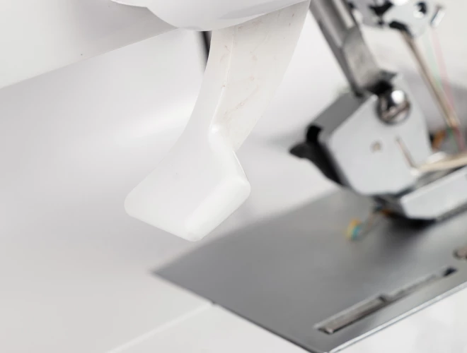 Оверлок Comfort 110