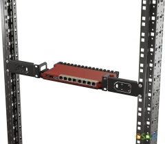 Коммутатор MikroTik L009UiGS-RM (L2) 8x1Гбит/с 1SFP 1PoE управляемый