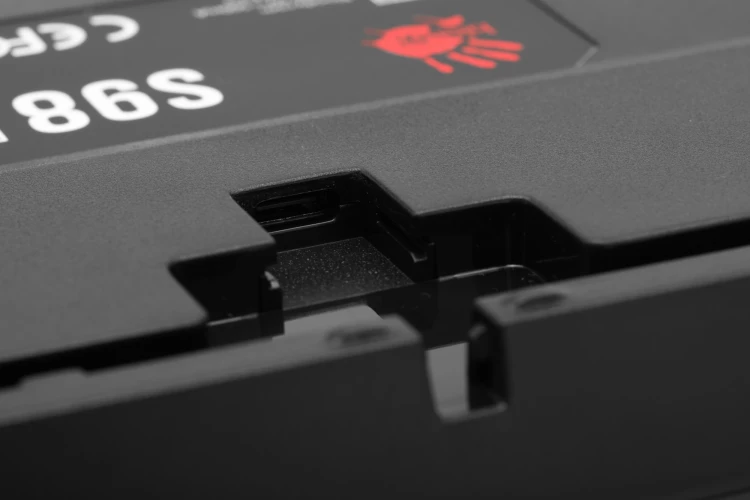 Клавиатура A4Tech Bloody S98 механическая красный/черный USB for gamer LED (SPORTS RED)