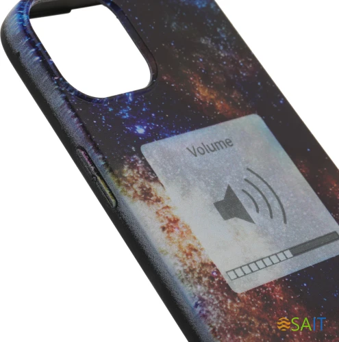 Чехол (клип-кейс) Gresso для iPhone 13 Meridian черный (GR17AAAE8892)