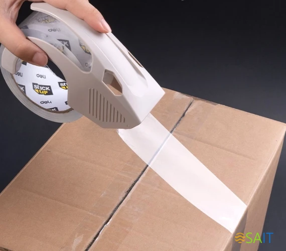 Клейкая лента канцелярская Deli EA695 супер прозрачная шир.48мм дл.60м 55мкр бесшумная в коробке (упак.:4шт) в комп.:диспенсер для клейкой ленты